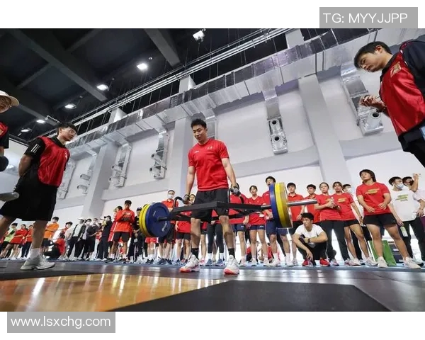 竞技体育的多维发展与全球化趋势下的竞技精神探索